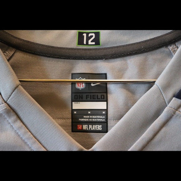 Seahawks jersey - Picture 4 of 4